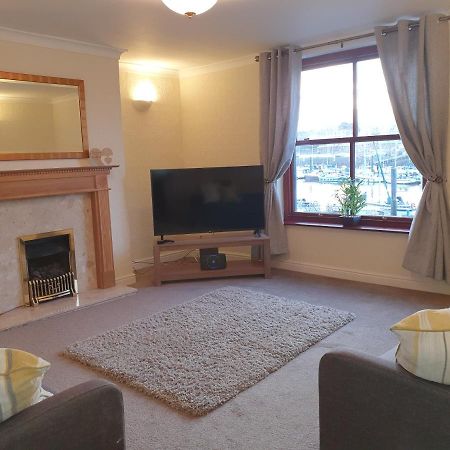 Marina House Apartment Whitby Bagian luar foto